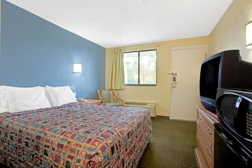 Rodeway Inn Fairgrounds-Casino Mango Bagian luar foto