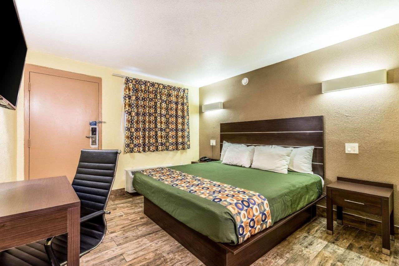 Rodeway Inn Fairgrounds-Casino Mango Bagian luar foto
